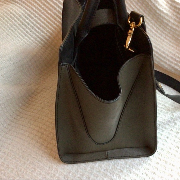 ZAC Zac Posen Black and Olive Two-toned Bag - Picture 6 of 16